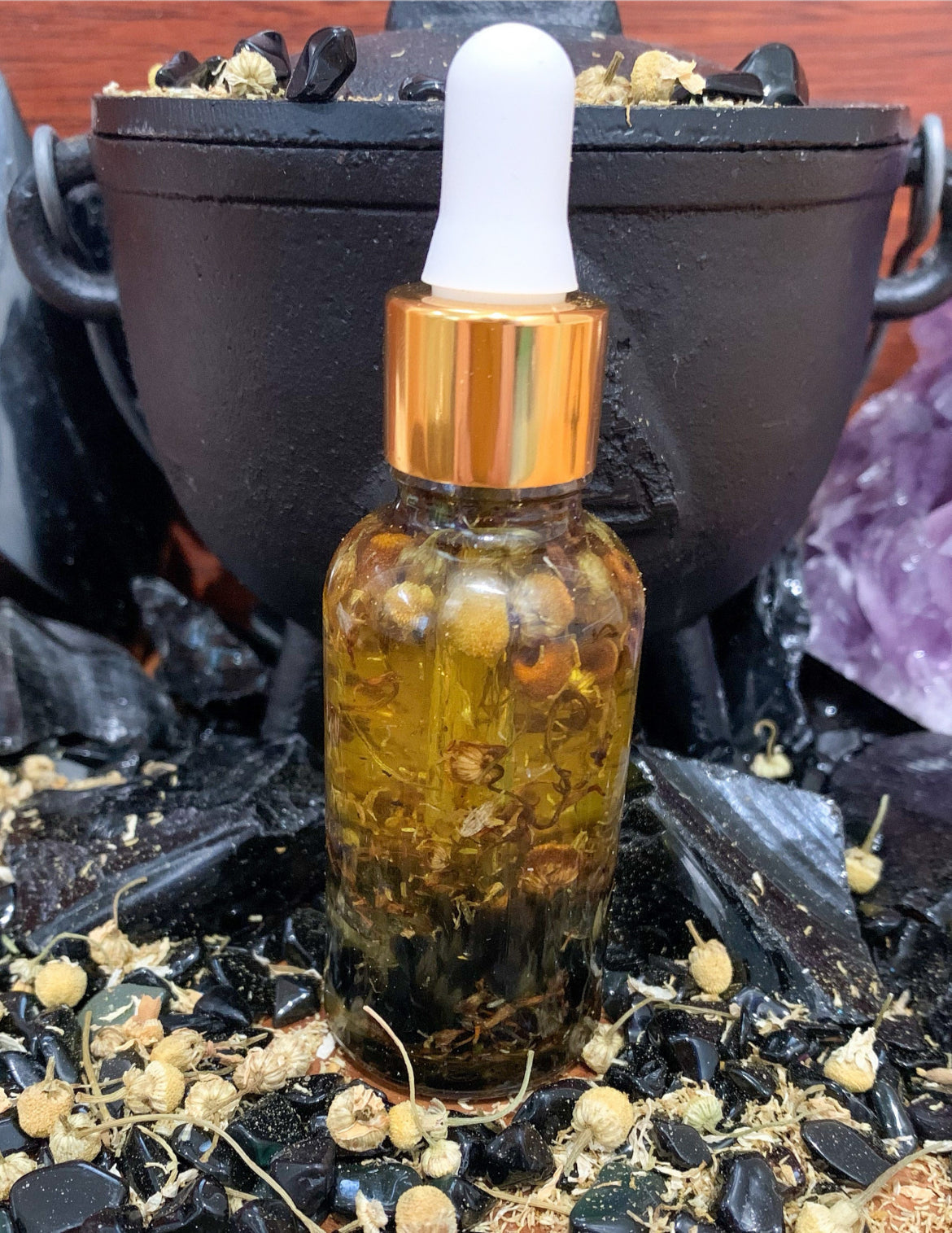 Empath protecting & grounding oil.