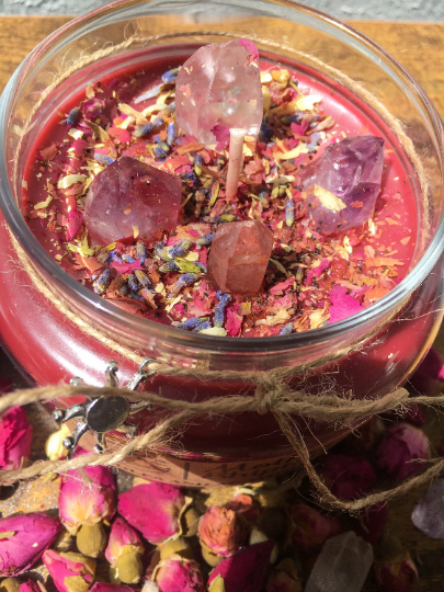 Dragons Blood Hematoid Quartz, Amethyst & Clear Quartz ritual candle.