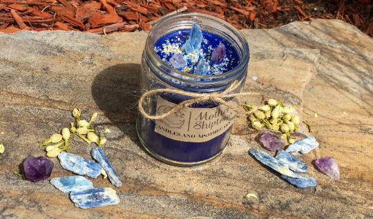 Moon baby ritual candle. Blue Kyanite & Amethyst.