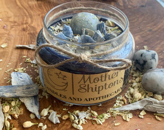 Moon child Rainbow Moonstone & Blue Kyanite candle