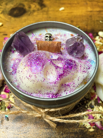 Amethyst skull ritual candle.